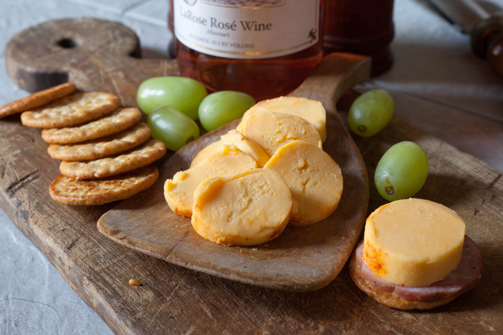Garlic Cheese Slices